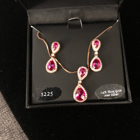 NIB Vintage R.H Macy & Co. 14k Rose gold over SS Ruby necklace, earrings. S1 - Picture 5 of 5